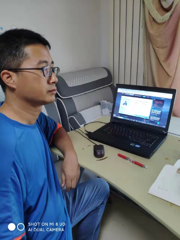 高锰酸钾的紫的第一张照片--天津蓝颜知己交友网