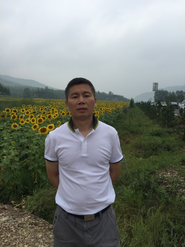 爱拼才会赢的大叔的第二张照片--天津蓝颜知己交友网